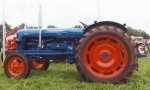 Fordson met 6 cylinder motor