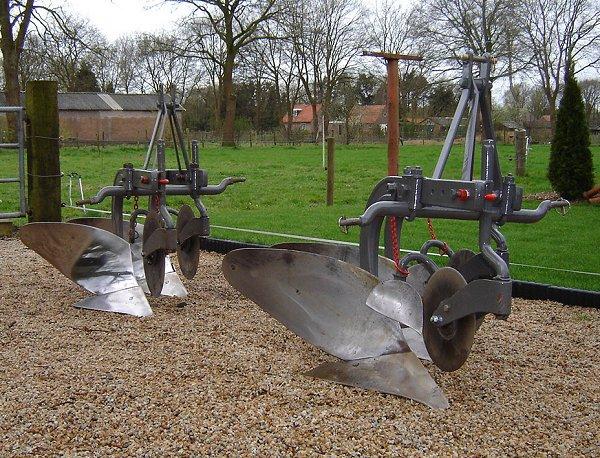 Massey Ferguson ploeg