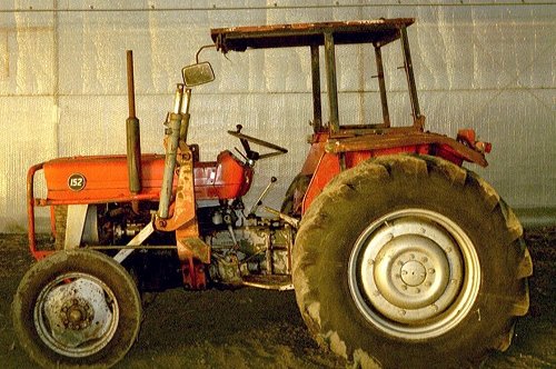 Massey Ferguson 152