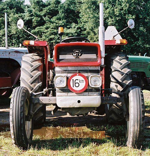 Massey Ferguson 152