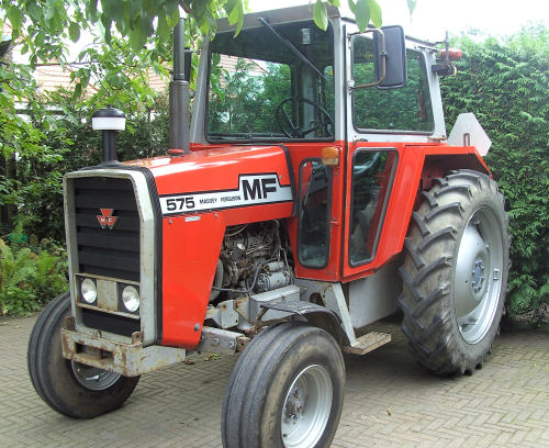 Massey Ferguson 575