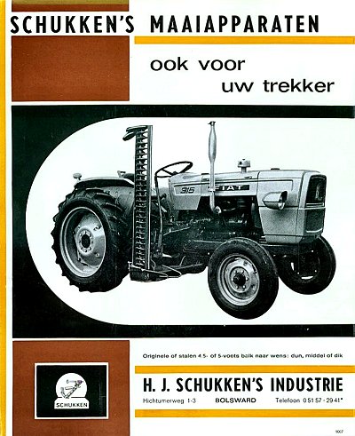 Een Schukken maaibalk aan een Fiat tractor